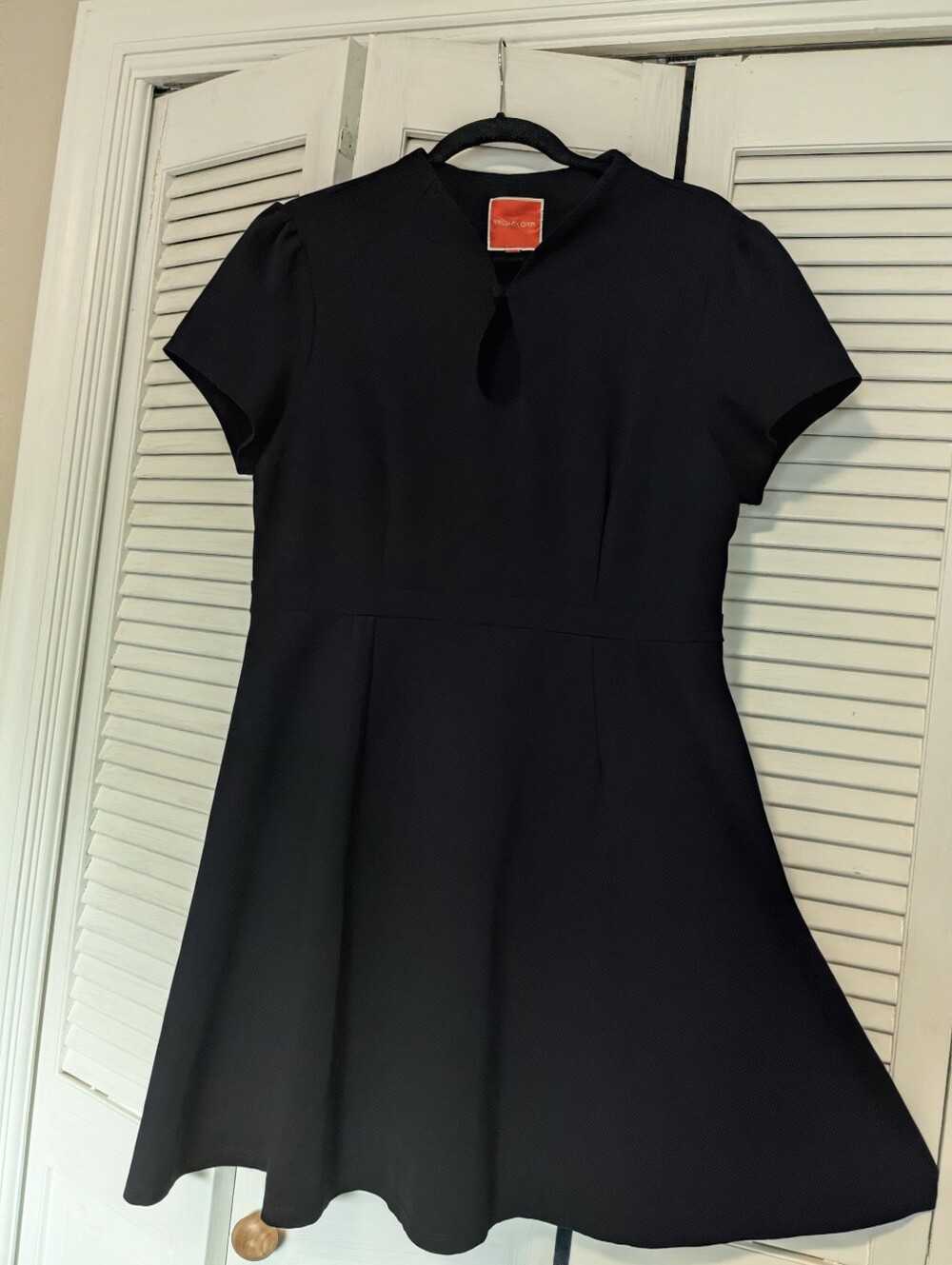 Modcloth Black Fit & Flare Keyhole Dress Size XL